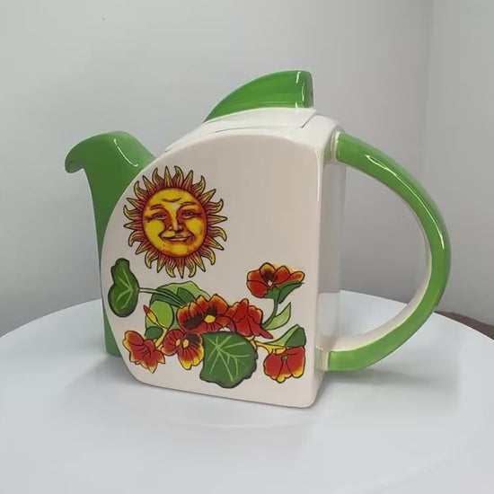 Sun-face-nastrutium-flower-teapot