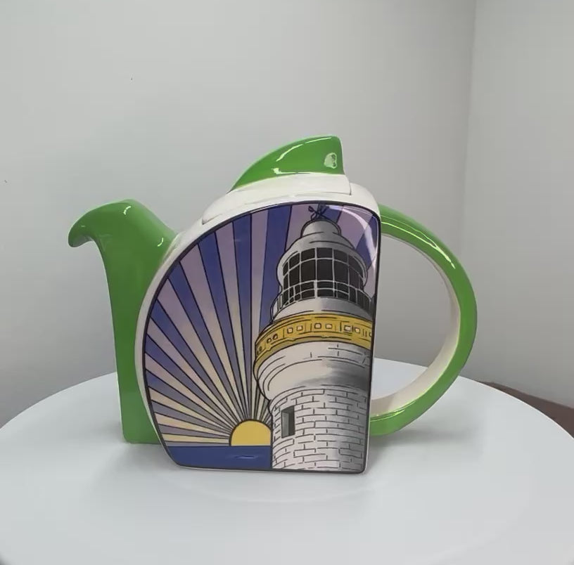 video-sunray-teapot