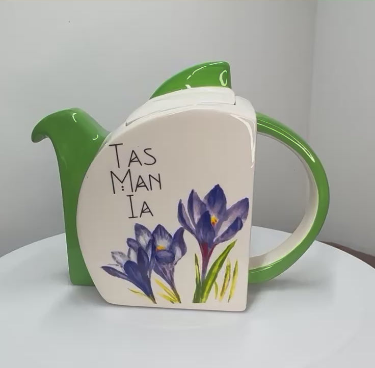 tasmanian-crocus-video-teapot